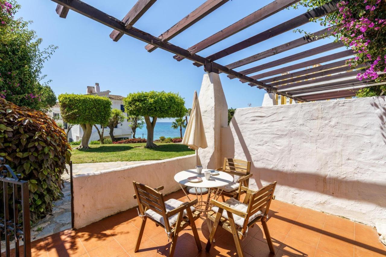 Charming Apartment With Sea Views Sitio de Calahonda Buitenkant foto